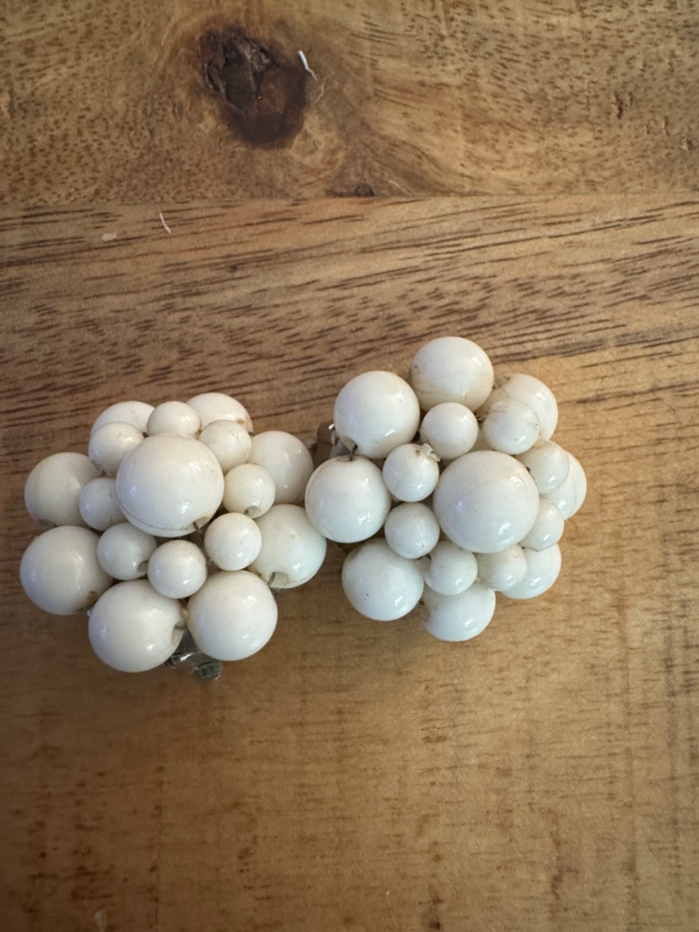 Vintage HONG KONG Cluster milk Bead Clip-On Earrings in Cream